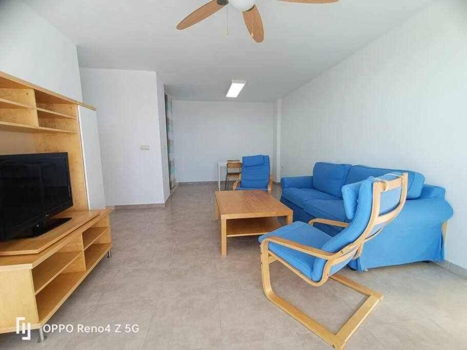El Horizonte Piscinaterraza Y Vistas Apartment Карбонерас Екстериор снимка