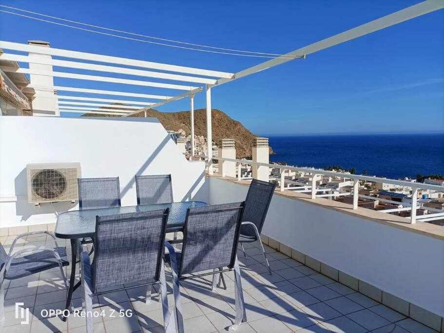 El Horizonte Piscinaterraza Y Vistas Apartment Карбонерас Екстериор снимка