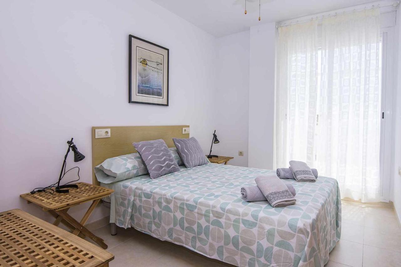 El Horizonte Piscinaterraza Y Vistas Apartment Карбонерас Екстериор снимка